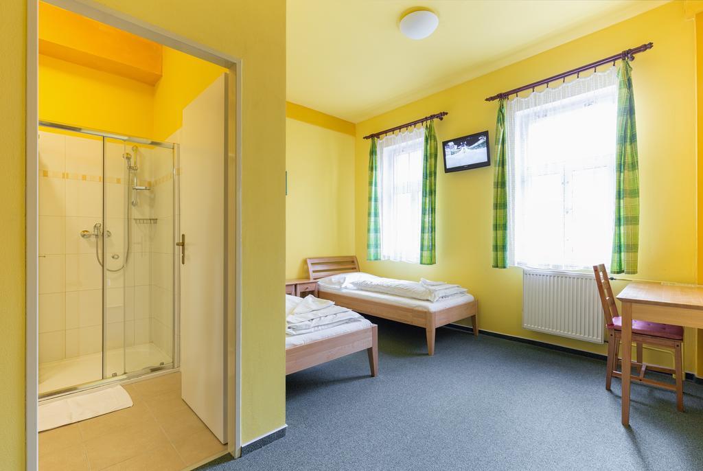 Hotel U Salzmannu Plzen Ngoại thất bức ảnh